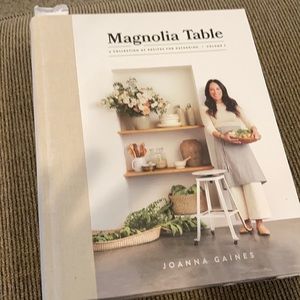 Magnolia table volume 2